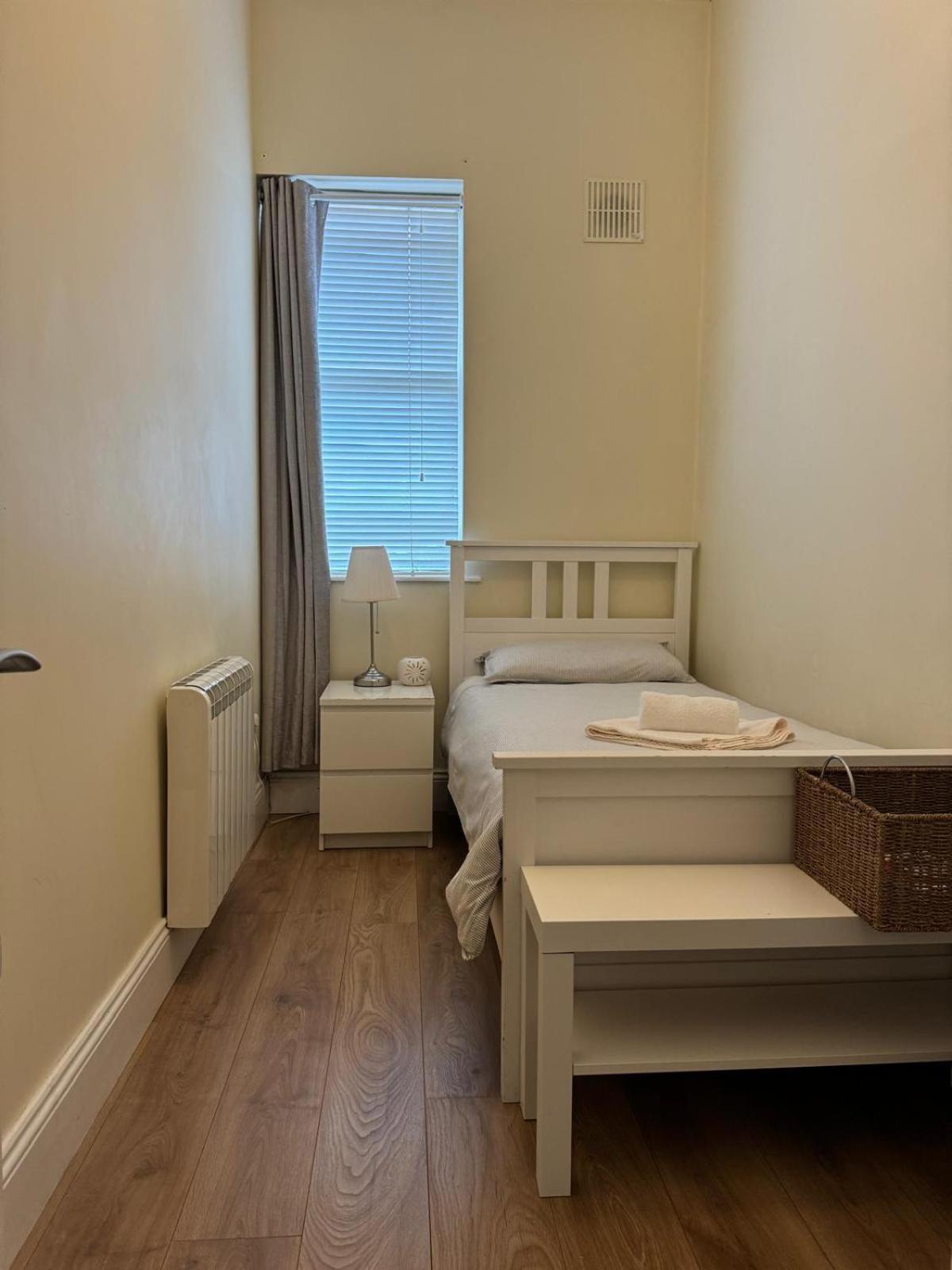Superb Location 3 Min To Rds, Aviva, D4 2 Bed * Dublin